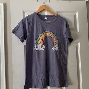Five below tee size large